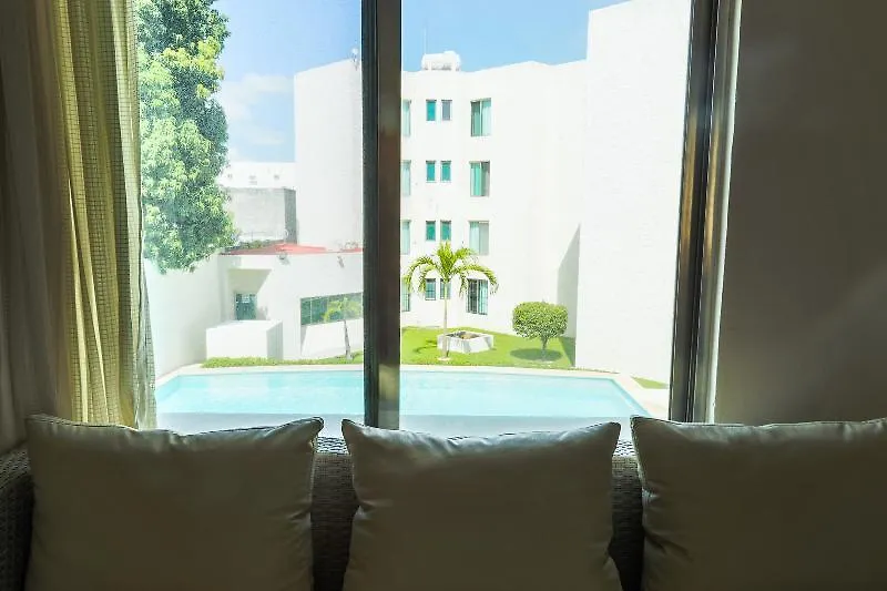 Villa Italia Cancún Apartahotel