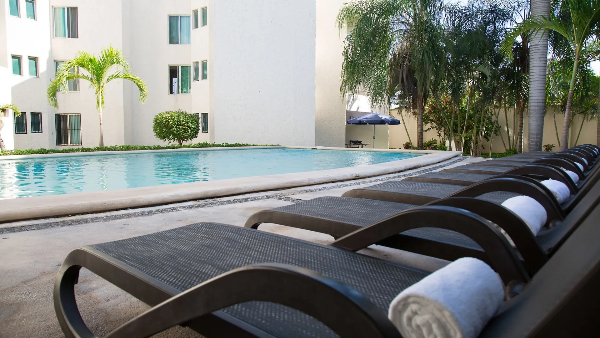 Villa Italia Cancún Apartahotel